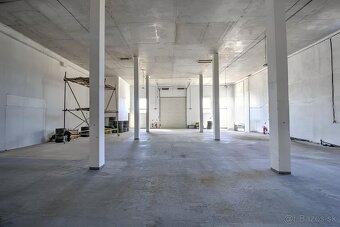 Podnikateľský objekt/sklad a pozemok na prenájom, Bernolákov - 2