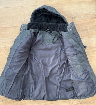 Veľmi teplá bundička veľkosť S - 2