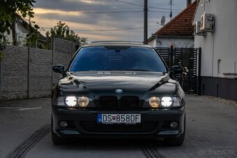 BMW M5 5.0 V8 Manual Individual - 2