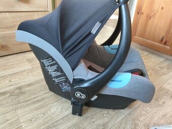 Autosedačka vajíčko (0-13 kg). - 2