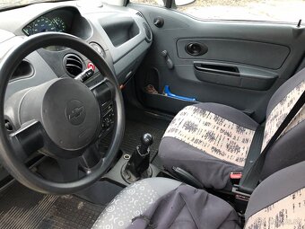 Chevrolet spark - 2