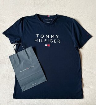 Pánske tričko Tommy Hilfiger - 2