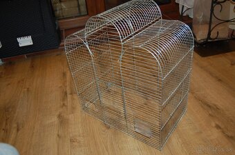 Predám klietku pre papagája. - 2