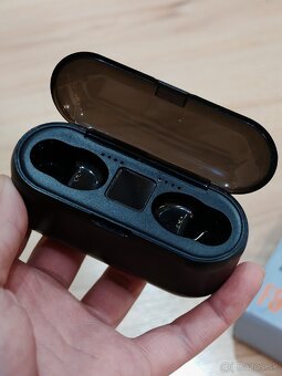 Bluetooth Slúchadlá TWS True Wireless Headset s Powerbankou - 2