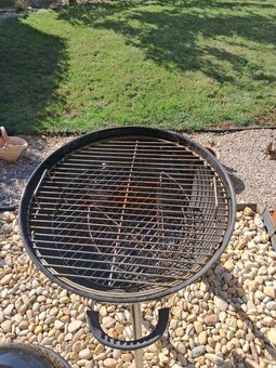 Záhradný Grill - 2