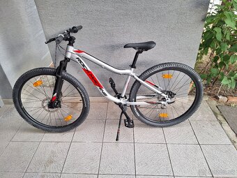 Predám horský bicykel 27 5 kola Rock Machine strieborný ako - 2