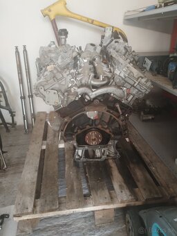 Infiniti, Renault. motor V9X 3,0 d - 2