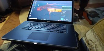 Dell XPS 15 - i7, 256GB SSD, 2x grafická karta, Blu Ray - 2