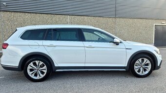 VOLKSWAGEN PASSAT B8 ALLTRACK 2.0 TDi 147kw DSG 4x4 10/2021 - 2