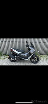 Predám Aprilia sr gt 125 - 2