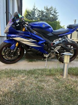 Yamaha R6 - 2