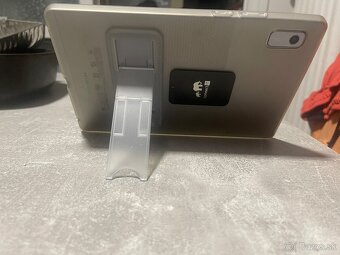 Lenovo tablet - 2