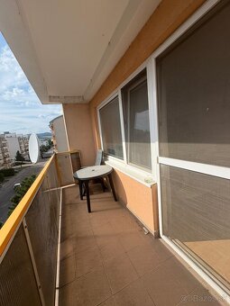 PREDAME VELKY 3IZBOVY BYT V TRENCINE S GARAZOU - 2