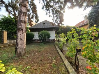 Na predaj slnečný pozemok /807m2/ so starším domom - … - 2