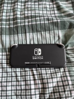 Nintendo switch lite - 2