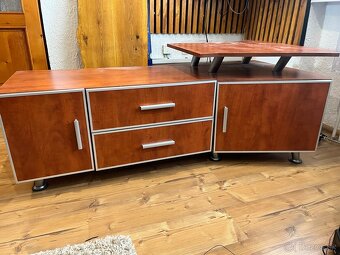 Rohová skrinka , nie len pod TV - 2