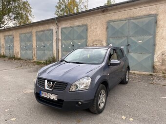 Nissan Qashqai 2,0benzin 4x4 - 2