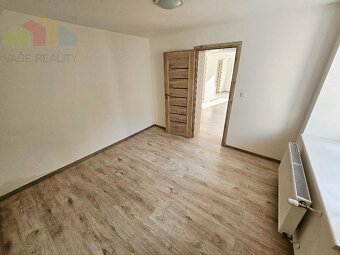 3 izbový byt Bánovce nad Bebravou /CENTRUM/ 57 m2/ S POZEMKO - 2