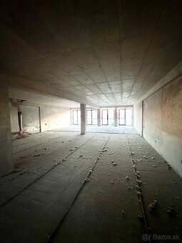 Obchodný priestor 550m2 Lučenec ul.T.G.Masaryka - 2