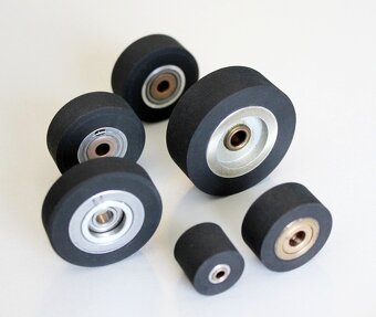 PŘÍTLAČNÁ KLADKA MAGNETOFON TESLA AKAI SONY REVOX PIONEER... - 2