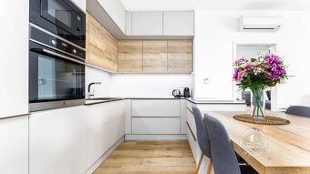 AXIS REAL | TOP lokalita na začiatku Petržalky, DVE VEŽE, Bo - 2