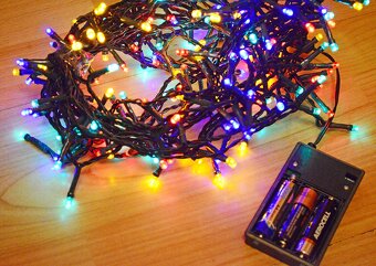 Svetelna retaz na baterie 180 LED 9m - 2
