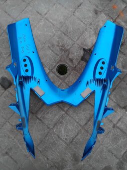 Predám prednú kapotáž Suzuki - 2