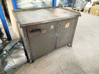 Pracovný stôl, zámočnícky ponk - 2