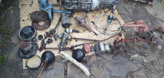 Predám diely Škoda 1202 - 2