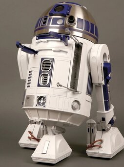 DeAgostini Star Wars R2-D2 - 2