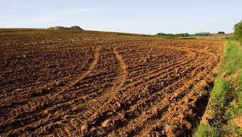 zemina,hlina,ornica.. - 2