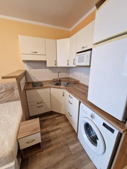 Zariadená garsónka s loggiou, Furča – Zupková ul. - 2