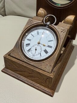 drevená krabička na vreckové hodinky - 2