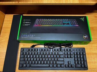 Razer Ornata V3 – US Layout + 1 rok záruka - 2
