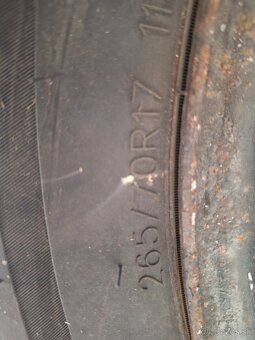 265/70R17 TOYOTA HILUX - 2