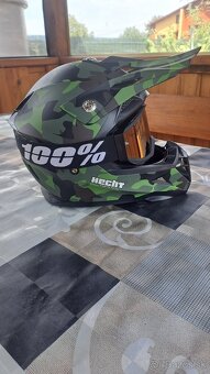 Predám motocrossovú prilbu - 2