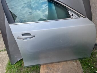 BMW e60 dvere - 2