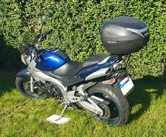 Predám motorku Suzuki GSR 600 - 2