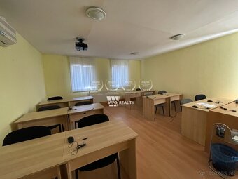 Predaj kancelárií Zátišie parkovanie bezproblémové, blízko V - 2