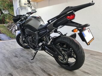 Yamaha Fazer 8 - 2