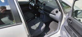 Mitsubishi colt - 2