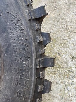 Pneumatika T3 235/75 R16 - 2