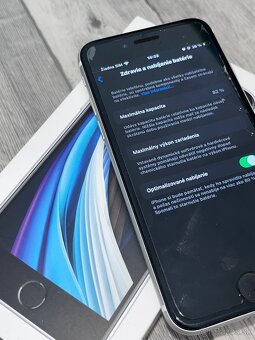 iPhone SE 2020 128gb - 2