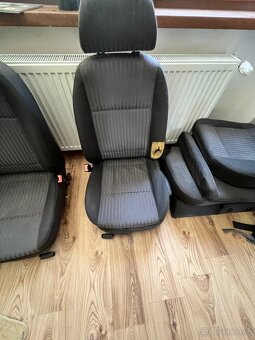 Predam stolicky z octavie combi - 2