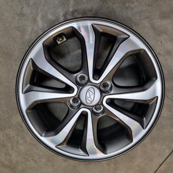 Hliníkové Hyundai disky 4x100 R15 6J ET47 - 2