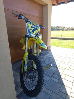 SUZUKI RM-Z 250 - 2