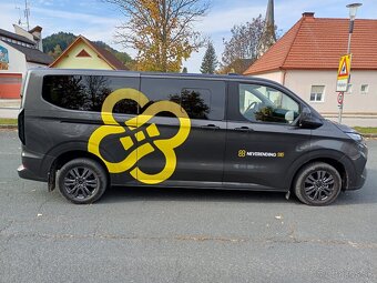 Ford Tourneo Custom Combi 125kw Automat TITANUM - 2