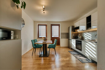 Upravená cena Nový 2,5-izbový byt v srdci Kežmarku –590€ - 2