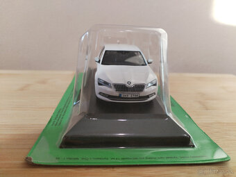Predám model Škoda Superb 3 v mierke 1:43 od DeAgostini. - 2