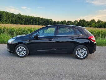 Citroën C4 e-HDi Exclusive 84 kW . - 2